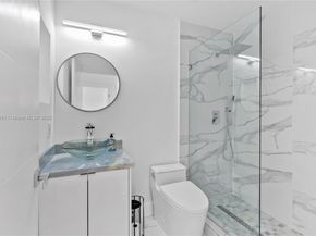 6644 NW 107th PL, Doral FL 33178