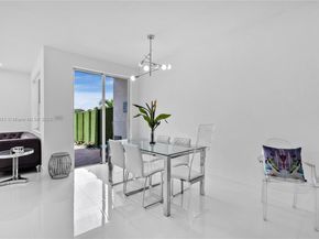 6644 NW 107th PL, Doral FL 33178