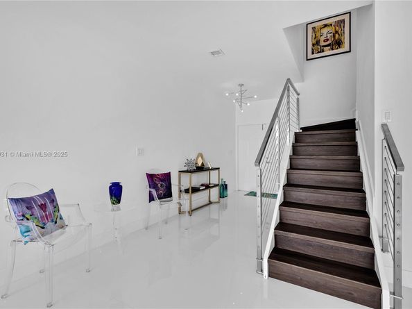 6644 NW 107th PL, Doral FL 33178
