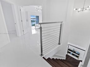 6644 NW 107th PL, Doral FL 33178
