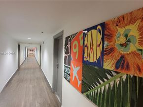 335 Ocean Dr 215, Miami Beach FL 33139