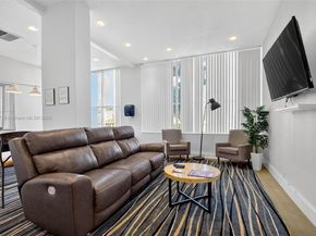 11930 N Bayshore Dr 1103, North Miami FL 33181