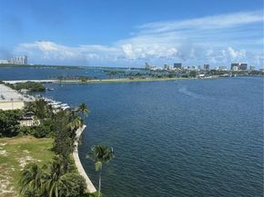 11930 N Bayshore Dr 1103, North Miami FL 33181