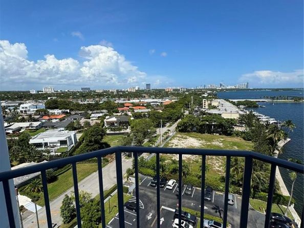 11930 N Bayshore Dr 1103, North Miami FL 33181
