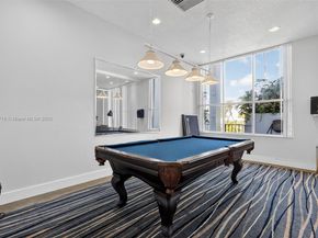 11930 N Bayshore Dr 1103, North Miami FL 33181