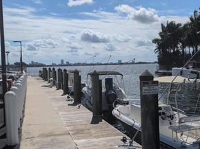 11930 N Bayshore Dr 1103, North Miami FL 33181