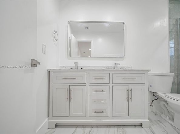 2106 Alfred Dr, Boynton Beach FL 33426
