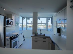 16570 NE 26th Ave 5G BOAT SLIP INCLUDED, North Miami Beach FL 33160