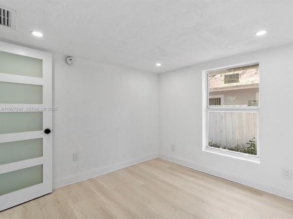 1829 NW 62nd Ter, Miami FL 33147