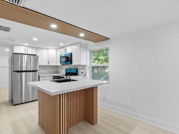 1829 NW 62nd Ter, Miami FL 33147