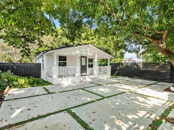 1829 NW 62nd Ter, Miami FL 33147