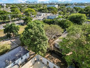 1829 NW 62nd Ter, Miami FL 33147