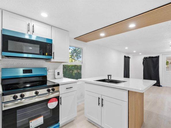 1829 NW 62nd Ter, Miami FL 33147