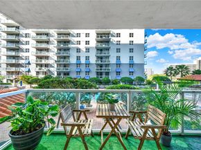 5077 NW 7th St 508, Miami FL 33126
