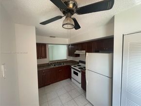 2461 NW 56th Ave 105, Lauderhill FL 33313
