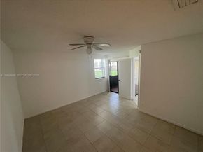 2461 NW 56th Ave 105, Lauderhill FL 33313