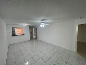 2461 NW 56th Ave 105, Lauderhill FL 33313