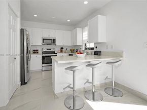 3438 W 104th Ter, Hialeah FL 33018