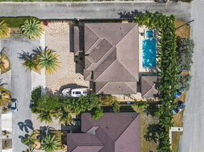 13676 SW 33rd Ter, Miami FL 33175