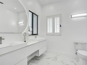 13676 SW 33rd Ter, Miami FL 33175