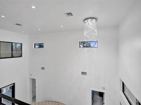 13676 SW 33rd Ter, Miami FL 33175