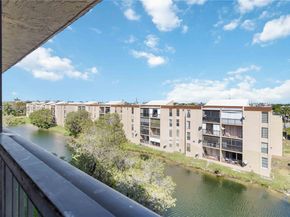 8895 Fontainebleau Blvd 504, Miami FL 33172