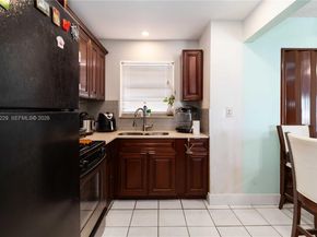 8895 Fontainebleau Blvd 504, Miami FL 33172