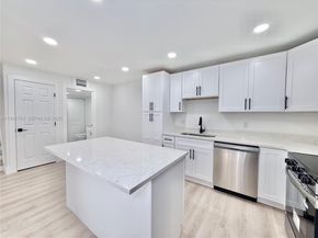 8453 N Coral Cir, North Lauderdale FL 33068