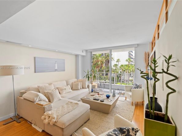 Undisclosed Address #A11847196, Miami FL 33129