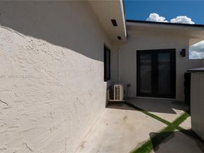 4901 SW 101st Ave, Miami FL 33165
