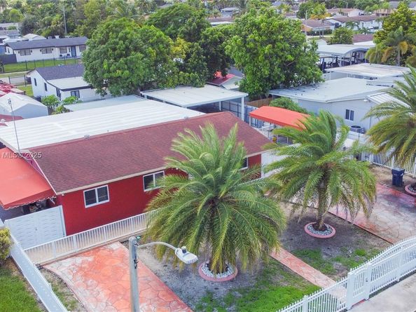 11820 SW 206th St, Miami FL 33177