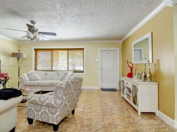11820 SW 206th St, Miami FL 33177