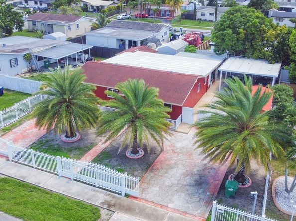 11820 SW 206th St, Miami FL 33177