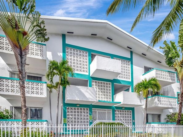 350 Collins Ave 306, Miami Beach FL 33139