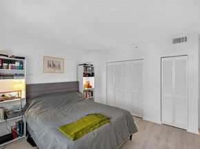 701 Brickell Key Blvd 1108, Miami FL 33131