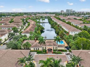 617 SW 1st Ave, Pompano Beach FL 33060