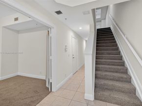 617 SW 1st Ave, Pompano Beach FL 33060