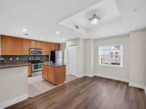 617 SW 1st Ave, Pompano Beach FL 33060