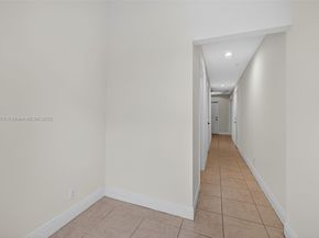 617 SW 1st Ave, Pompano Beach FL 33060