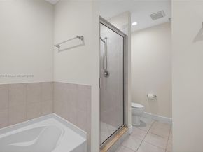 617 SW 1st Ave, Pompano Beach FL 33060