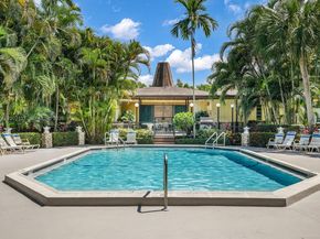 5171 W Oakland Park Blvd 106, Lauderdale Lakes FL 33313