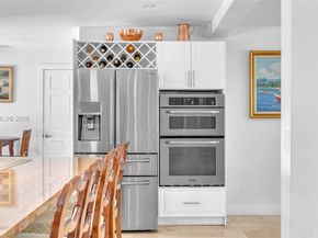 9220 SW 94th Pl, Miami FL 33176