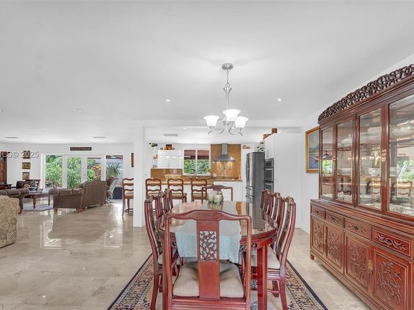 9220 SW 94th Pl, Miami FL 33176