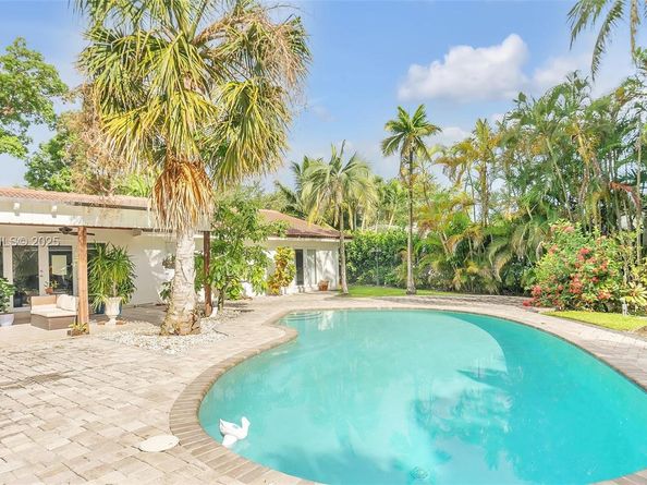 9220 SW 94th Pl, Miami FL 33176