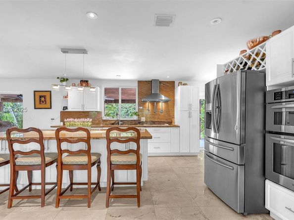 9220 SW 94th Pl, Miami FL 33176