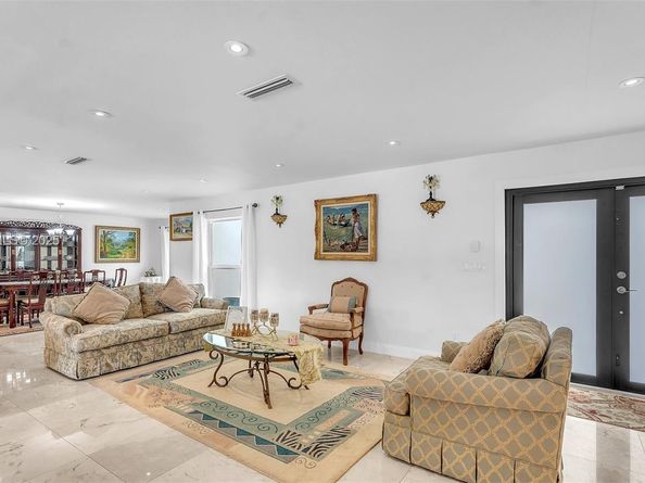 9220 SW 94th Pl, Miami FL 33176