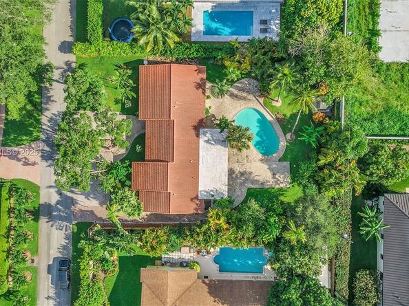 9220 SW 94th Pl, Miami FL 33176