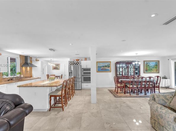 9220 SW 94th Pl, Miami FL 33176