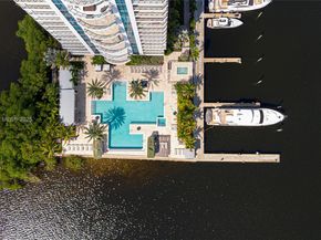 17111 Biscayne Blvd 2109, North Miami Beach FL 33160