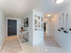 17111 Biscayne Blvd 2109, North Miami Beach FL 33160